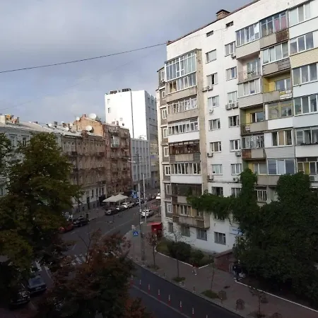 однокомнатная шота руставели Apartment
